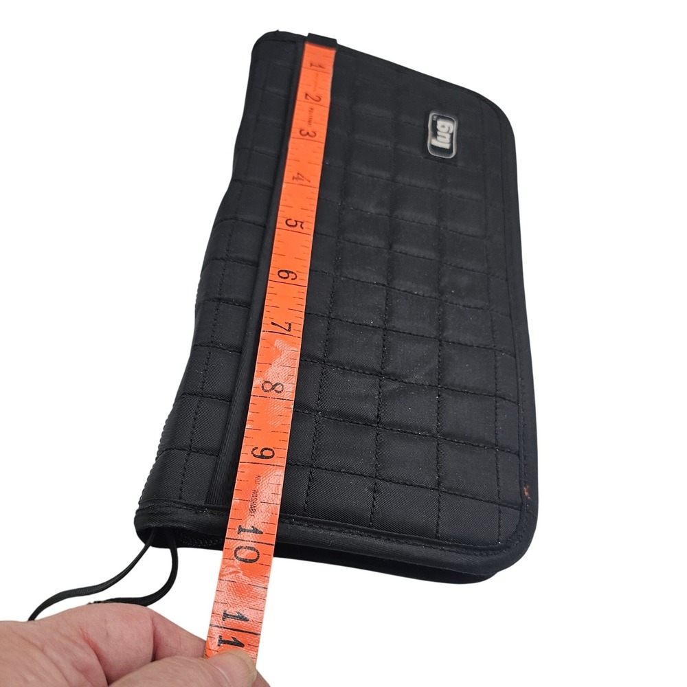 LUG Tango Travel Wallet Quilted Midnight Black Zip Around Passport Holder - Picture 9 of 10